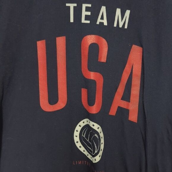 Gildan Navy Blue Team USA Volleyball Tee - Picture 2 of 5